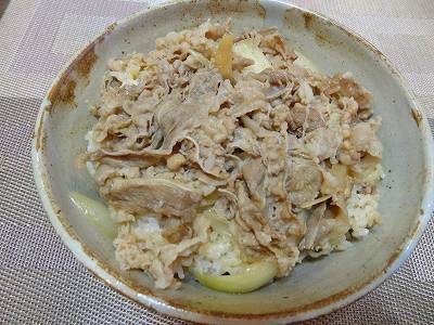 すきやの牛丼.jpg