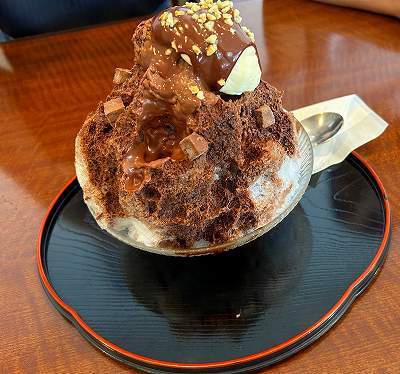 一善やチョコかき氷.jpg