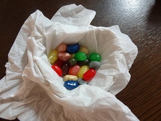百味ビーンズ_ 取り出し.jpg